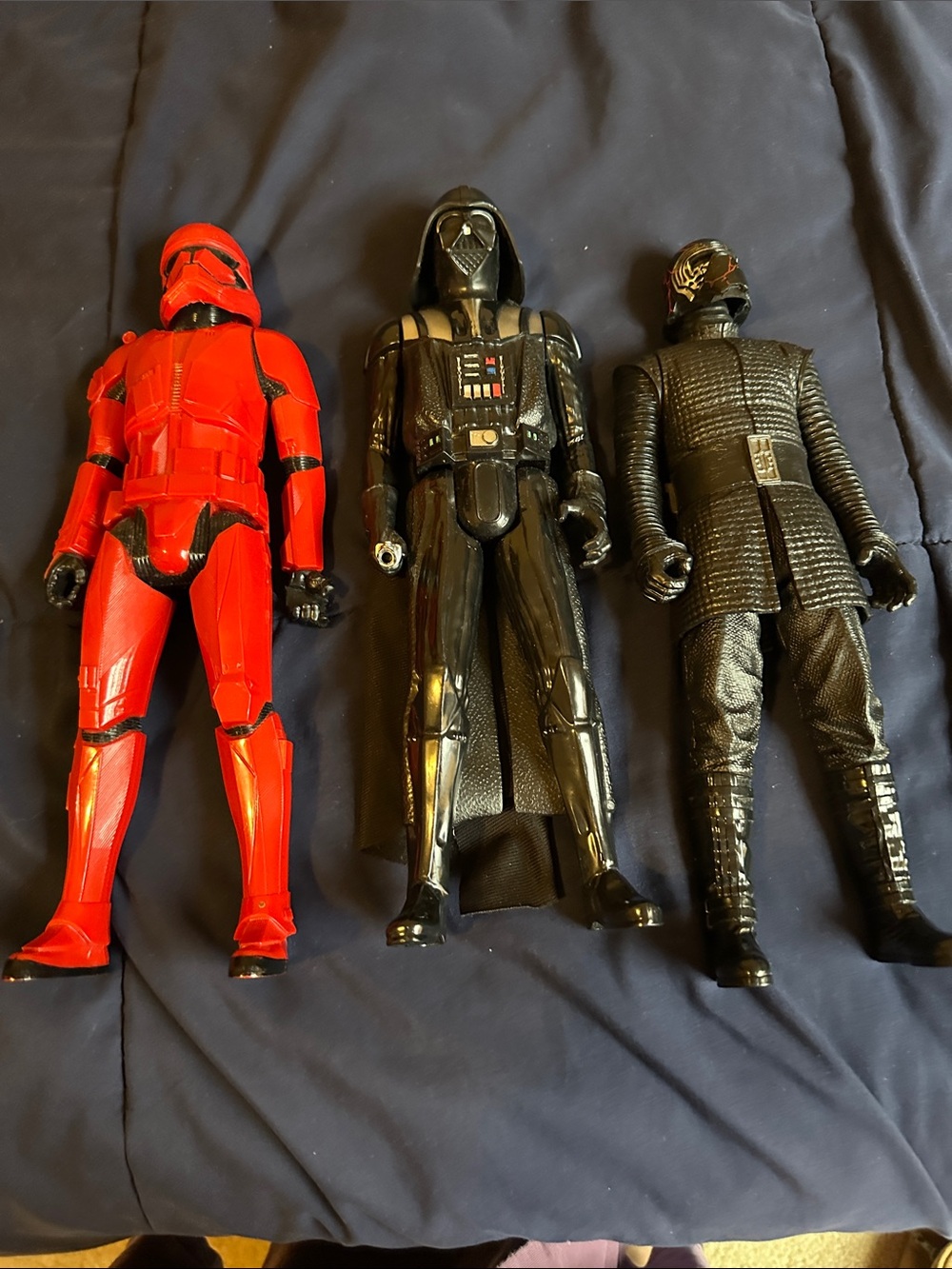 Hasbro Red & Black Star Wars-style Action Figure Trio